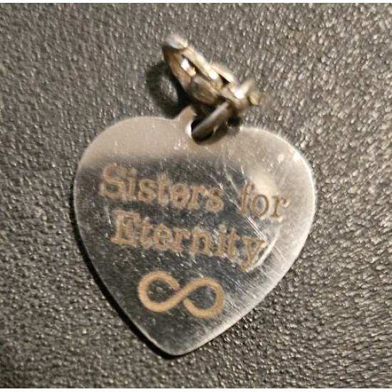Charm, Gold Heart, "Sisters for Eternity"