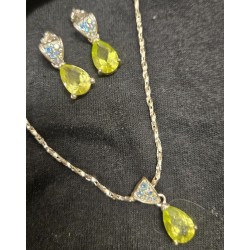 Gold w/ Topaz Earring and Necklace Set Gold w/ Topaz Earring and Necklace Set