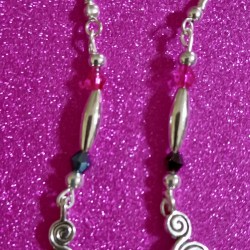 Pink and Black Beaded Swirl Earrings 3